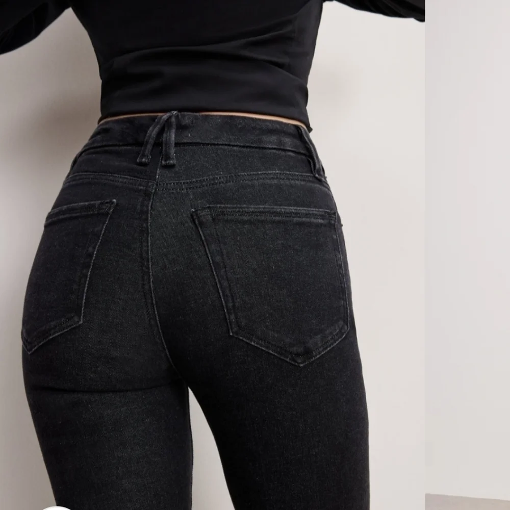 Good American Good Legs Straight Black 255 Jeans 6-12 - Picture 3 of 10